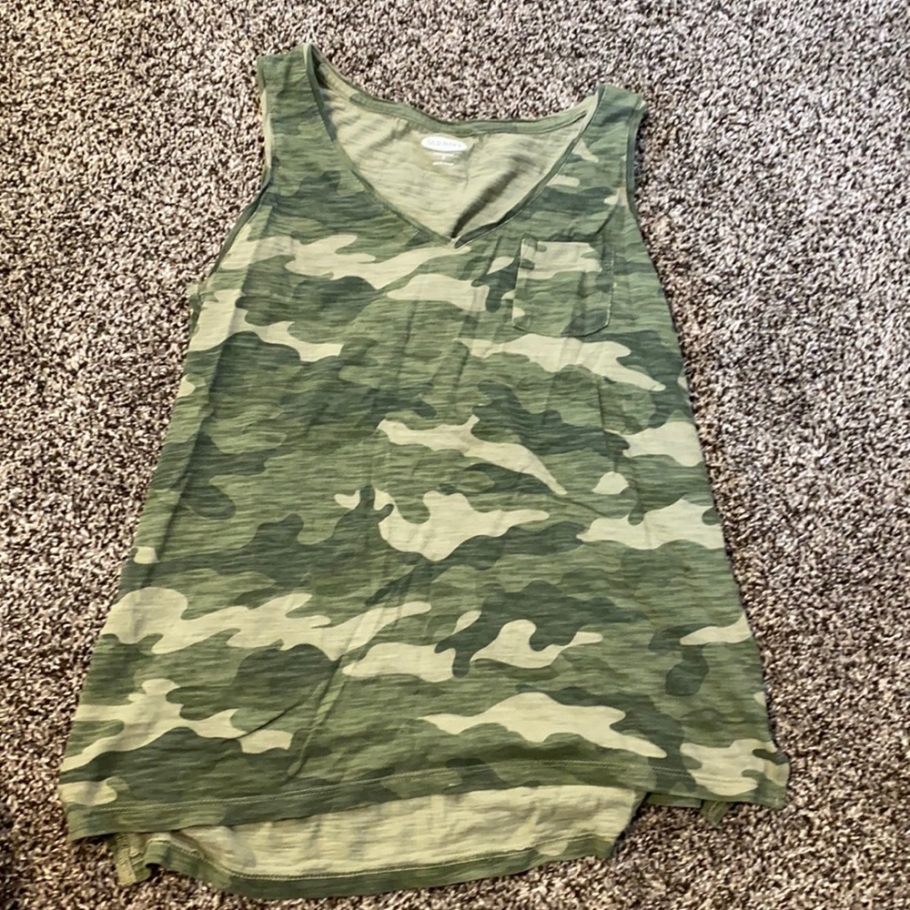 Old navy camo tank
